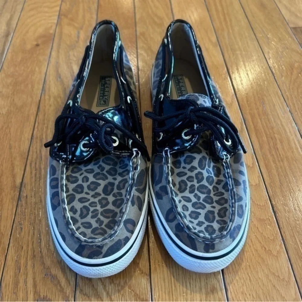 Sperry Top Sider Womens Size 7 Dock Boat Shoes Comfort Slip On Animal Print